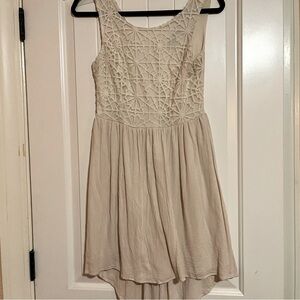 4/$20 White embroidered dress